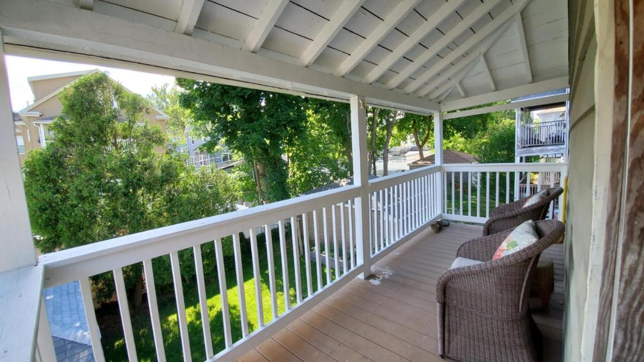 Near Train Station Gorgeous 3-Bedroom Apartment With Patios Βοστώνη Εξωτερικό φωτογραφία